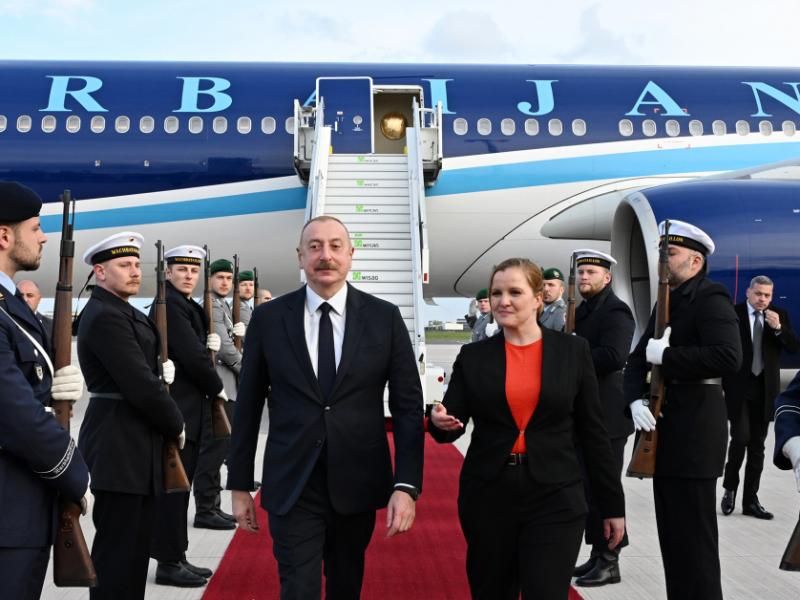 Президент Ильхам Алиев прибыл с рабочим визитом в Германию 
