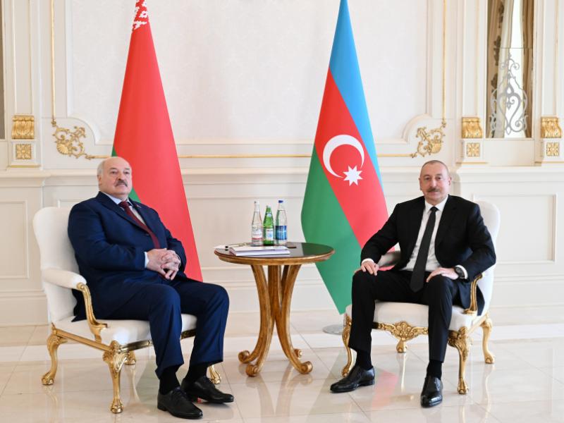 Состоялась встреча президентов Азербайджана и Беларуси один на один 