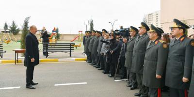 Prezident İlham Əliyev Sabunçu rayonunda hərbçilərə yeni mənzillərin verilməsi mərasimində iştirak edib 