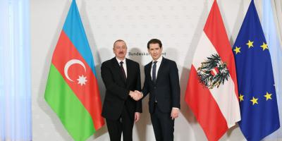Azərbaycan Prezidenti İlham Əliyev Vyanada Avstriyanın Federal Kansleri Sebastian Kurts ilə görüşüb