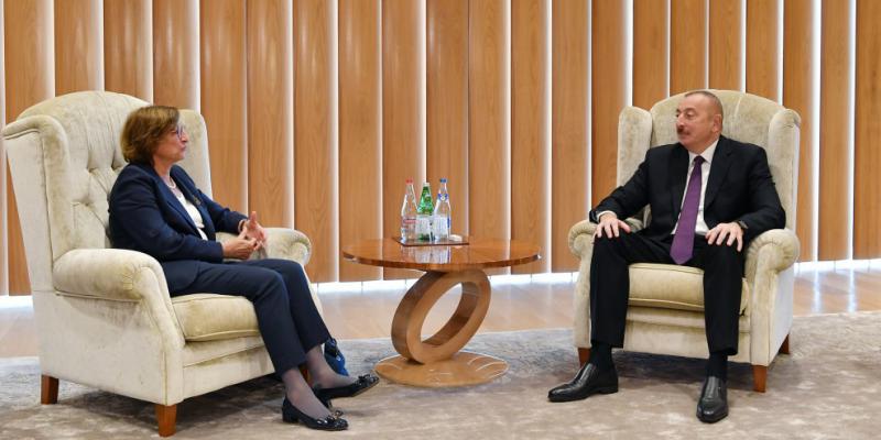 Prezident İlham Əliyev Avropa Şurasının Baş katibinin müavinini qəbul edib 