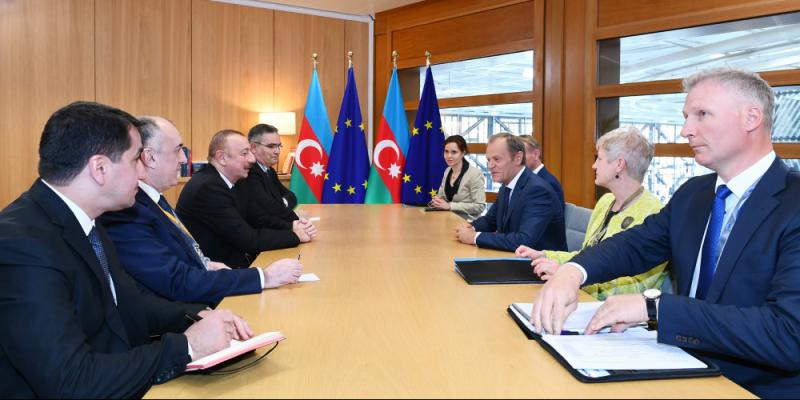Prezident İlham Əliyev Avropa İttifaqı Şurasının prezidenti Donald Tusk ilə görüşüb