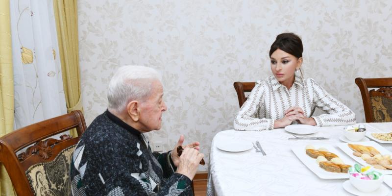 Первый вице-президент Мехрибан Алиева побывала в гостях в доме народного артиста Алибабы Мамедова