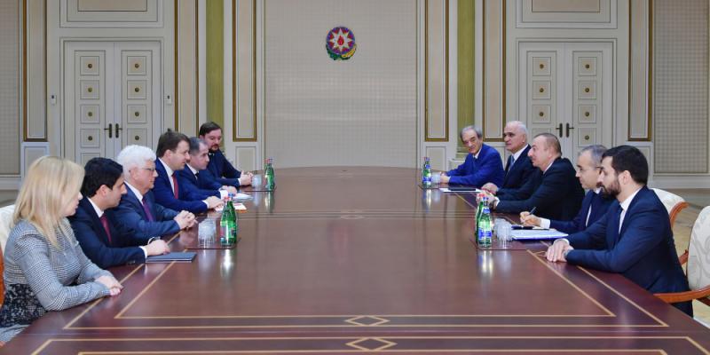Президент Азербайджана Ильхам Алиев принял делегацию во главе с министром экономического развития России