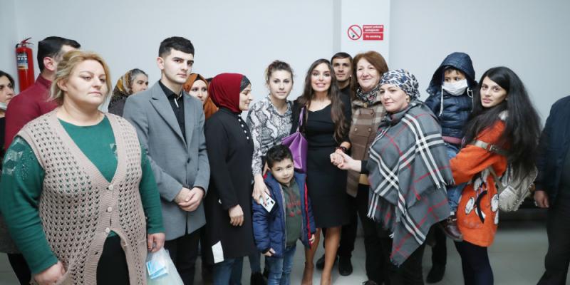 Вице-президент Фонда Гейдара Алиева Лейла Алиева встретилась с детьми, лечащимися в Институте гематологии и трансфузиологии