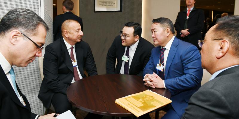 President Ilham Aliyev met with Mongolian President Khaltmaagiin Battulga in Davos