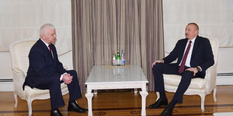 Президент Ильхам Алиев принял руководителя наблюдательной миссии СНГ