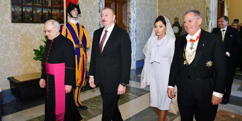 President Ilham Aliyev and first lady Mehriban Aliyeva met with Pope Francis in Vatican 