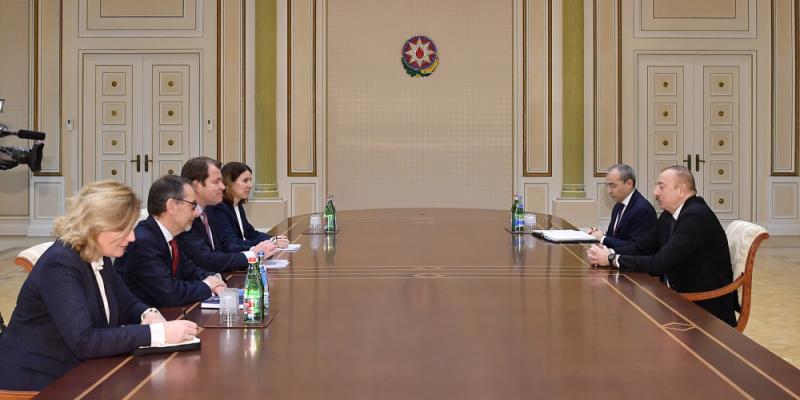 Президент Ильхам Алиев принял делегацию Европейского банка реконструкции и развития 