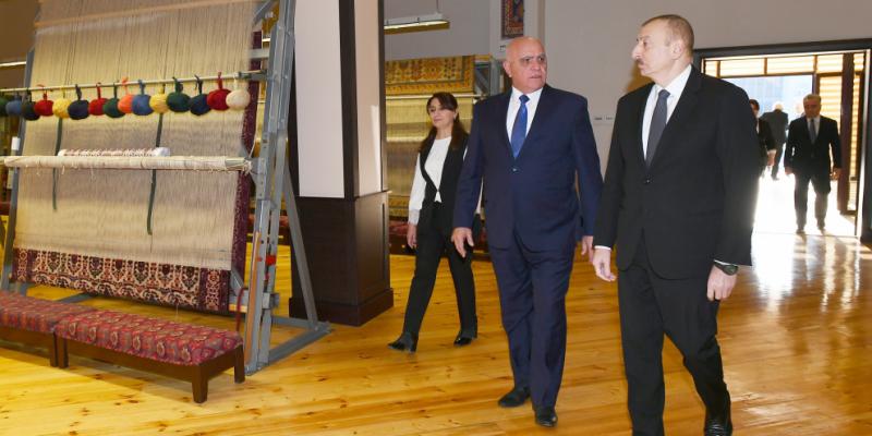 Prezident İlham Əliyev “Azərxalça” ASC-nin Ağstafa filialının fəaliyyəti ilə tanış olub