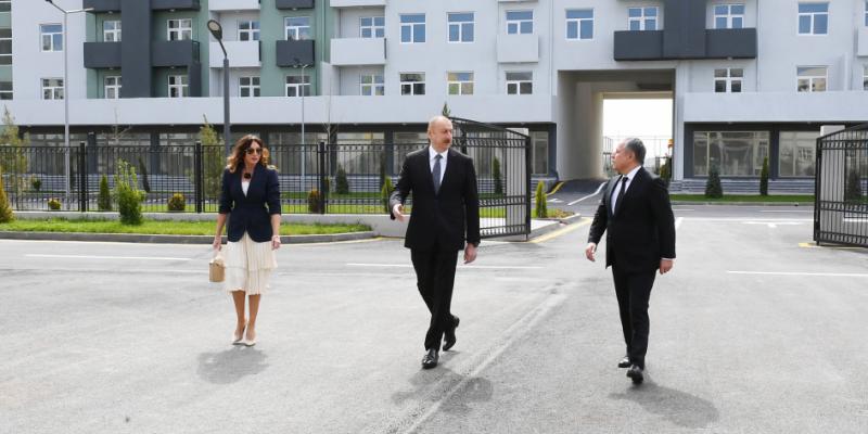 Президент Ильхам Алиев принял участие в открытии Говсанского жилого комплекса 