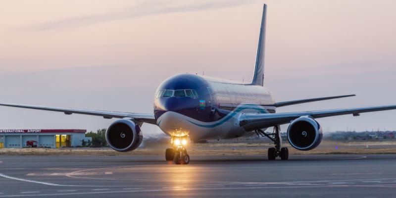 AZAL доставил из Киева 197 граждан Азербайджана