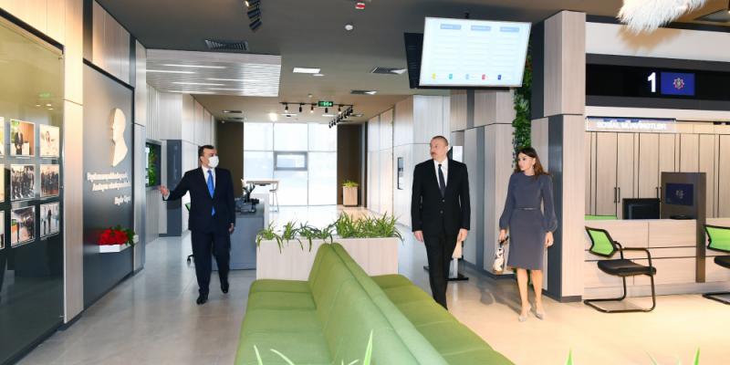 Президент Ильхам Алиев и первая леди Мехрибан Алиева приняли участие в открытии центра DOST номер 3