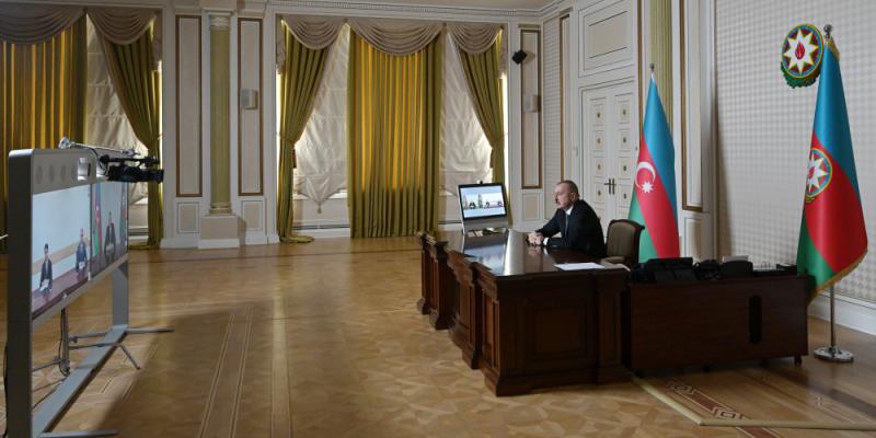 Президент Ильхам Алиев принял в видеоформате Сеймура Оруджева в связи с назначением главой Исполнительной власти Агстафинского, а Эльчина Рзаева - в связи с назначением главой Исполнительной власти Имишлинского района