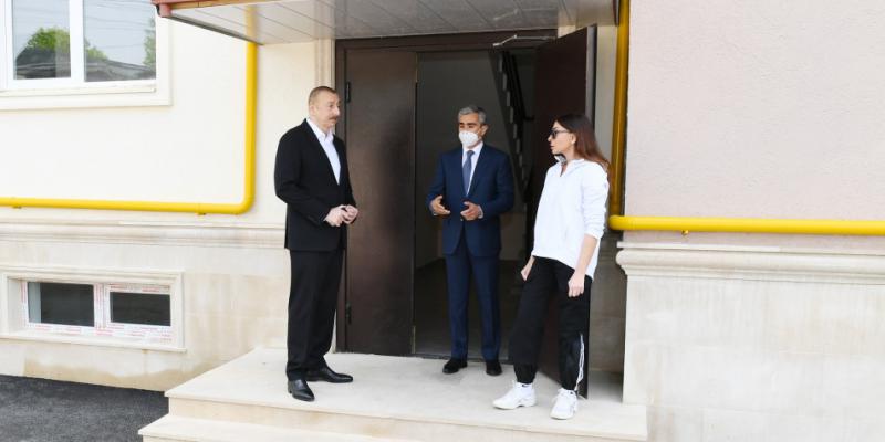Президент Ильхам Алиев ознакомился с условиями, созданными в построенных в Шамахе многоэтажных зданиях