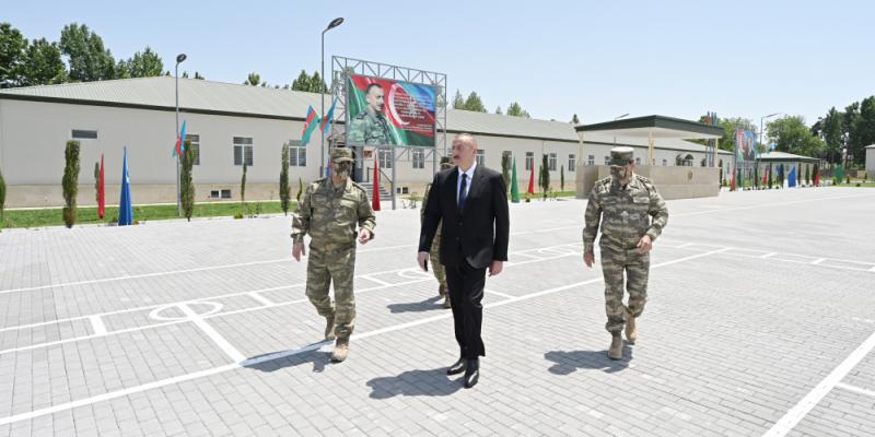 Президент Ильхам Алиев побывал в Н-ской воинской части на территории Агдамского района