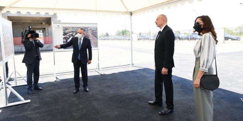 President Ilham Aliyev viewed construction of residential complex built by MIDA