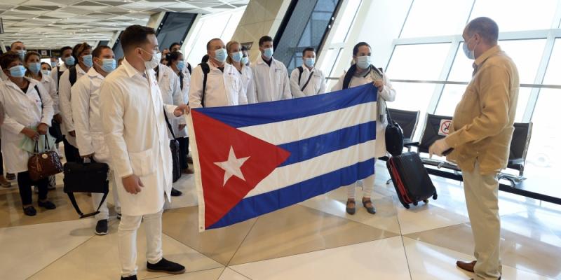 115 Cuban doctors on COVID-19 arrive in Azerbaijan