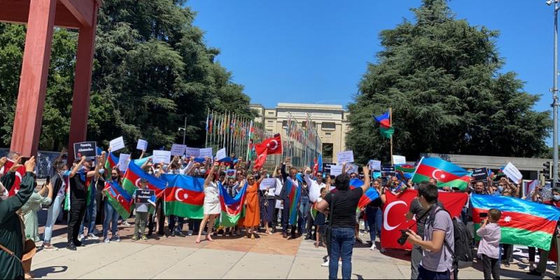 Из Берна до Женевы прошло шествие с лозунгом «Карабах – это Азербайджан»