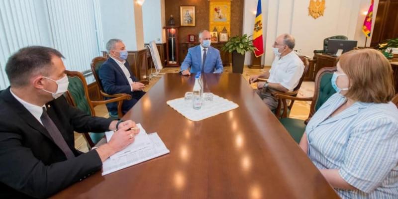 Moldova Prezidenti azərbaycanlı və erməni icmalarının nümayəndələri ilə görüşüb