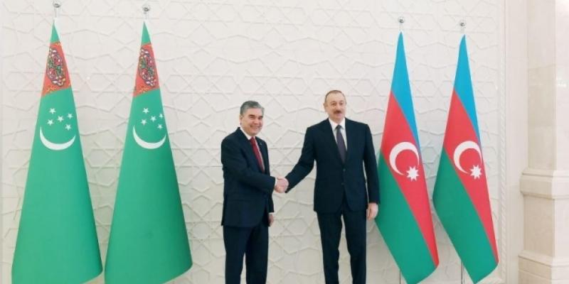 President of Turkmenistan Gurbanguly Berdimuhamedov phoned President Ilham Aliyev