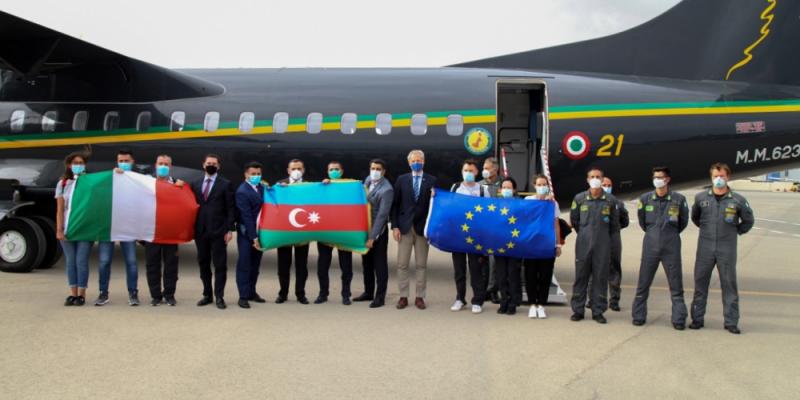 В Азербайджан прибыли итальянские специалисты, проводящие борьбу с COVID-19