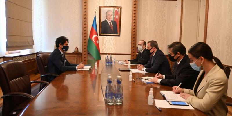 Обсуждены вопросы по расширению отношений сотрудничества между Азербайджаном и Италией