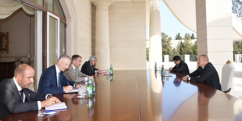 Президент Ильхам Алиев принял специального представителя Европейского Союза по Южному Кавказу 