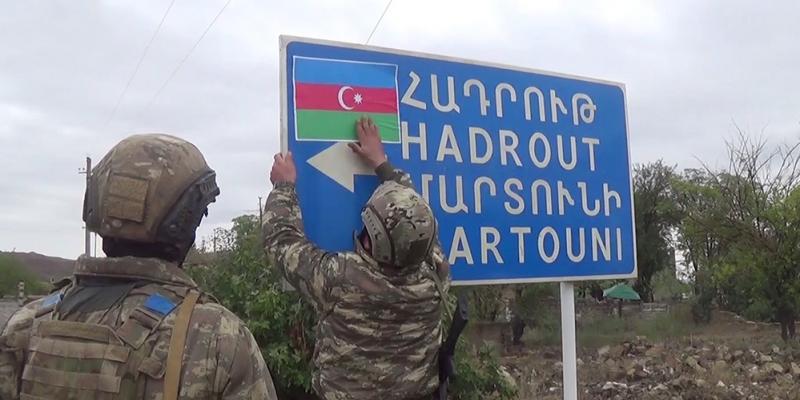 Министерство обороны распространило изображения из освобожденного от оккупации села Шюкюрбейли Джебраильского района