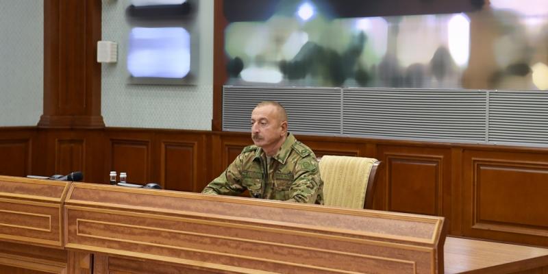 Под руководством Президента, Верховного главнокомандующего Ильхама Алиева в Центральном командном пункте Министерства обороны состоялось оперативное совещание