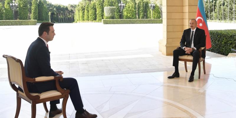 Azərbaycan Prezidenti: Ermənistan bütün cəbhəboyu istiqamətlərdə məğlubiyyətə uğrayır