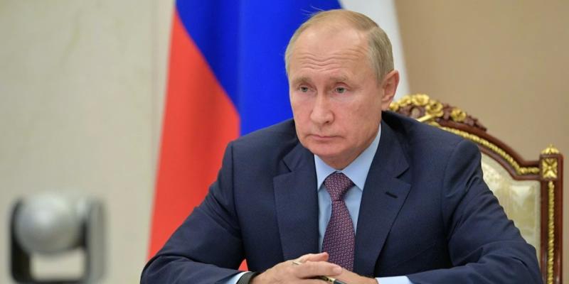 Prezident Putin: Rusiya Cənubi Qafqazda münaqişənin daha tez başa çatmasından ötrü əlindən gələni edir