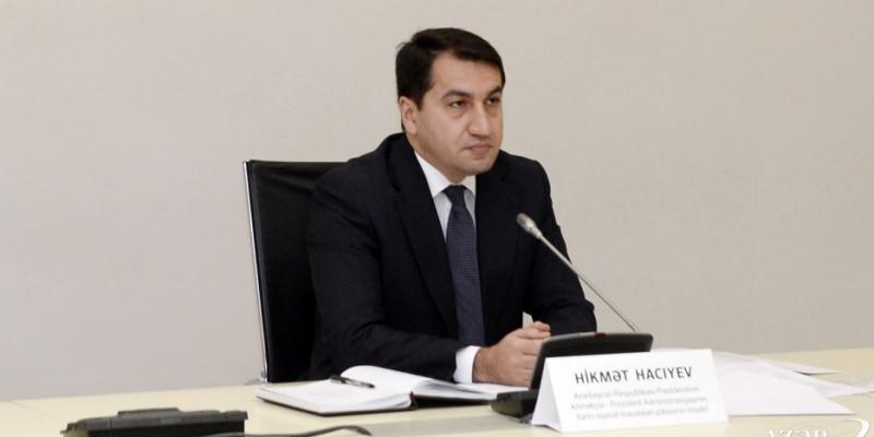 Хикмет Гаджиев: Руководители дипломатических представительств Азербайджана за рубежом должны воздержаться от самовольных заявлений, противоречащих официальной позиции страны