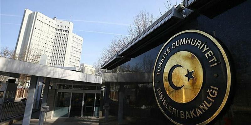 Министры иностранных дел Турции и Великобритании обсудили карабахский вопрос 