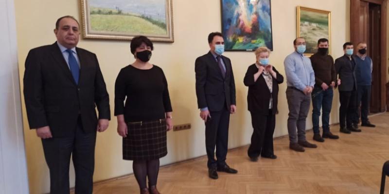 Сотрудники посольства Азербайджана в Венгрии почтили память героев Отечественной войны