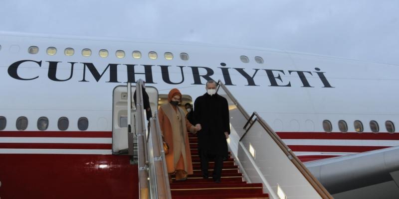 Turkish President Recep Tayyip Erdogan arrives in Azerbaijan for official visit