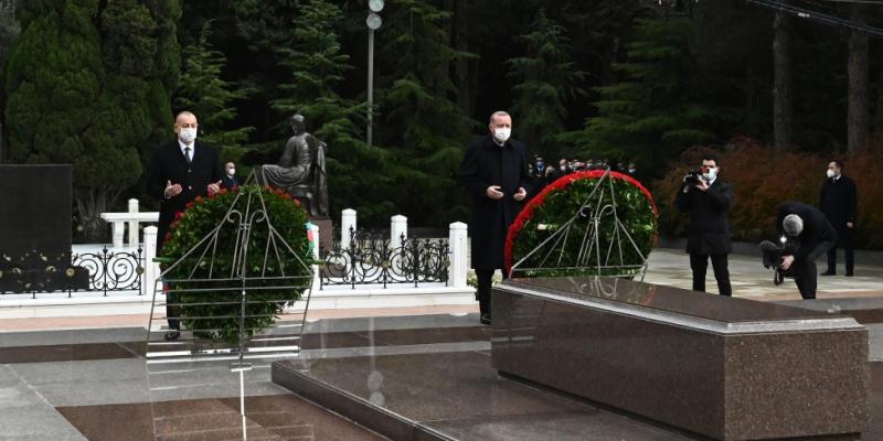 President Ilham Aliyev and President Recep Tayyip Erdogan paid respect to national leader Heydar Aliyev
