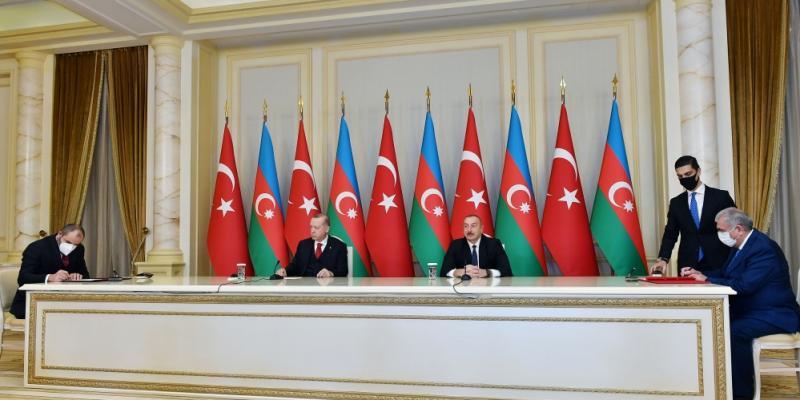 Azerbaijan, Turkey signed bilateral documents 