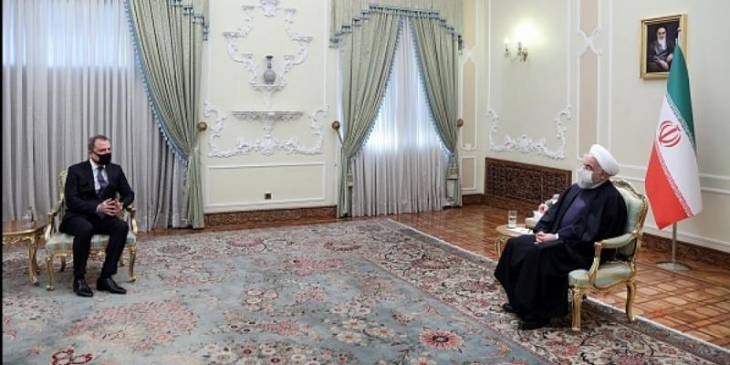 Azerbaijani FM meets with Iranian President Hassan Rouhani