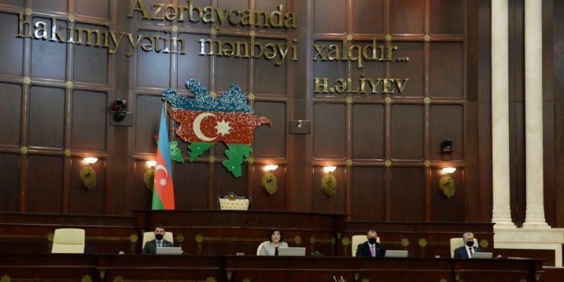 Milli Məclisin payız sessiyasının növbəti plenar iclası keçirilir