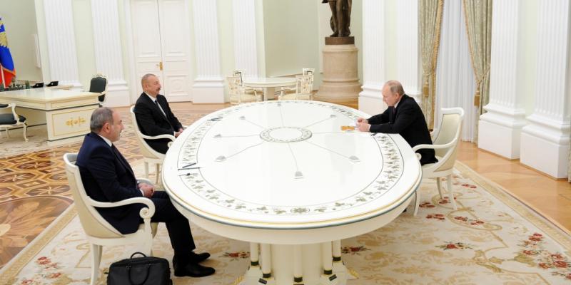 Moskvada Rusiya Prezidenti Vladimir Putin, Azərbaycan Prezidenti İlham Əliyev və Ermənistanın baş naziri Nikol Paşinyan arasında üçtərəfli görüş keçirilib