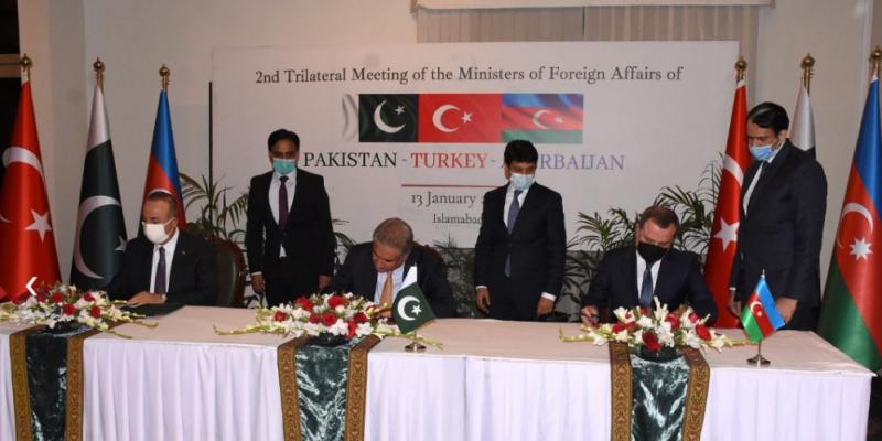 Azərbaycan, Pakistan və Türkiyə xarici işlər nazirlərinin üçtərəfli görüşünün yekunlarına dair İslamabad bəyannaməsi imzalanıb