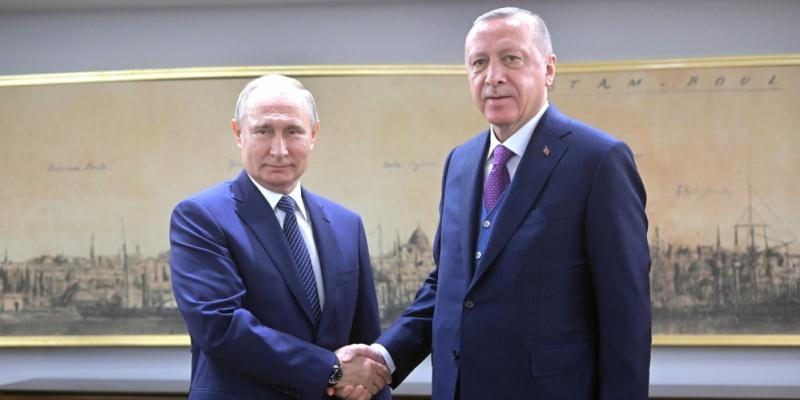 Президенты России и Турции обсудили итоги трехсторонней встречи