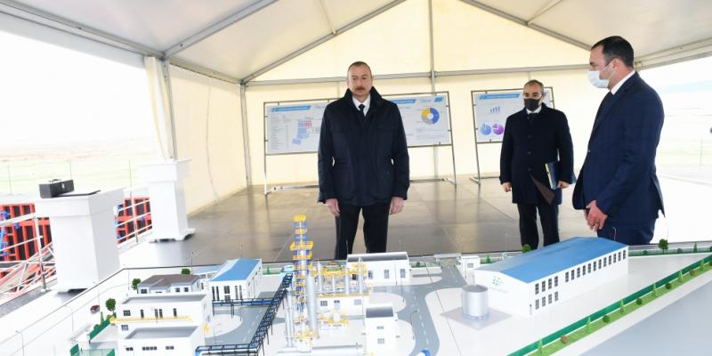 President Ilham Aliyev attended groundbreaking ceremony for two plants in Sumgayit Chemical Industry Park and inaugurated sheet glass factory
