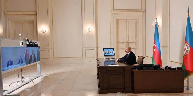 Президент Ильхам Алиев принял в видеоформате делегацию во главе с председателем итальянской компании Maire Tecnimont Group