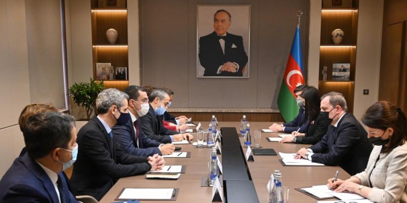 Azerbaijan’s FM meets with members of French National Assembly delegation