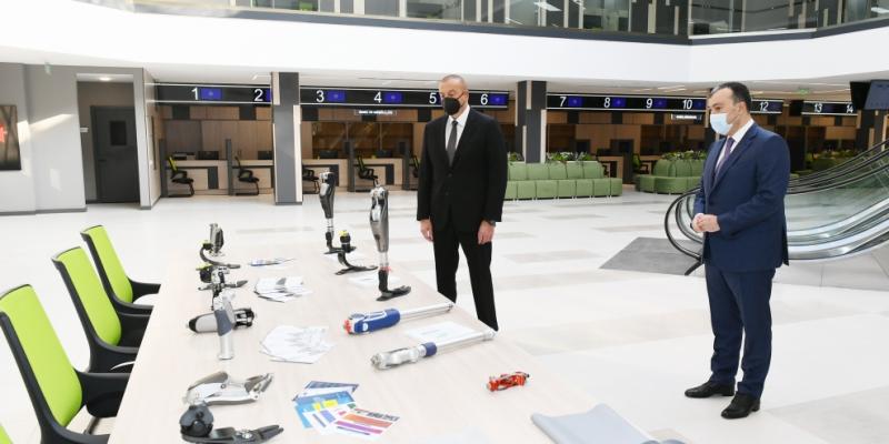 Prezident İlham Əliyev Bakıda 4 saylı DOST Mərkəzinin açılışında iştirak edib