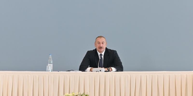 Президент Ильхам Алиев: Несмотря на достижение прекращения огня, остается еще много вопросов, связанных с конфликтом