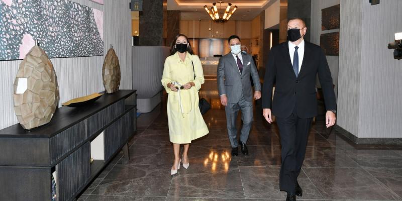 Президент Ильхам Алиев принял участие в открытии отеля «Courtyard by Marriott Baku»