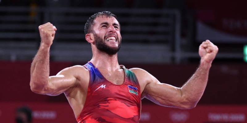 Azerbaijani wrestler beats Armenian rival to win Olympic bronze
